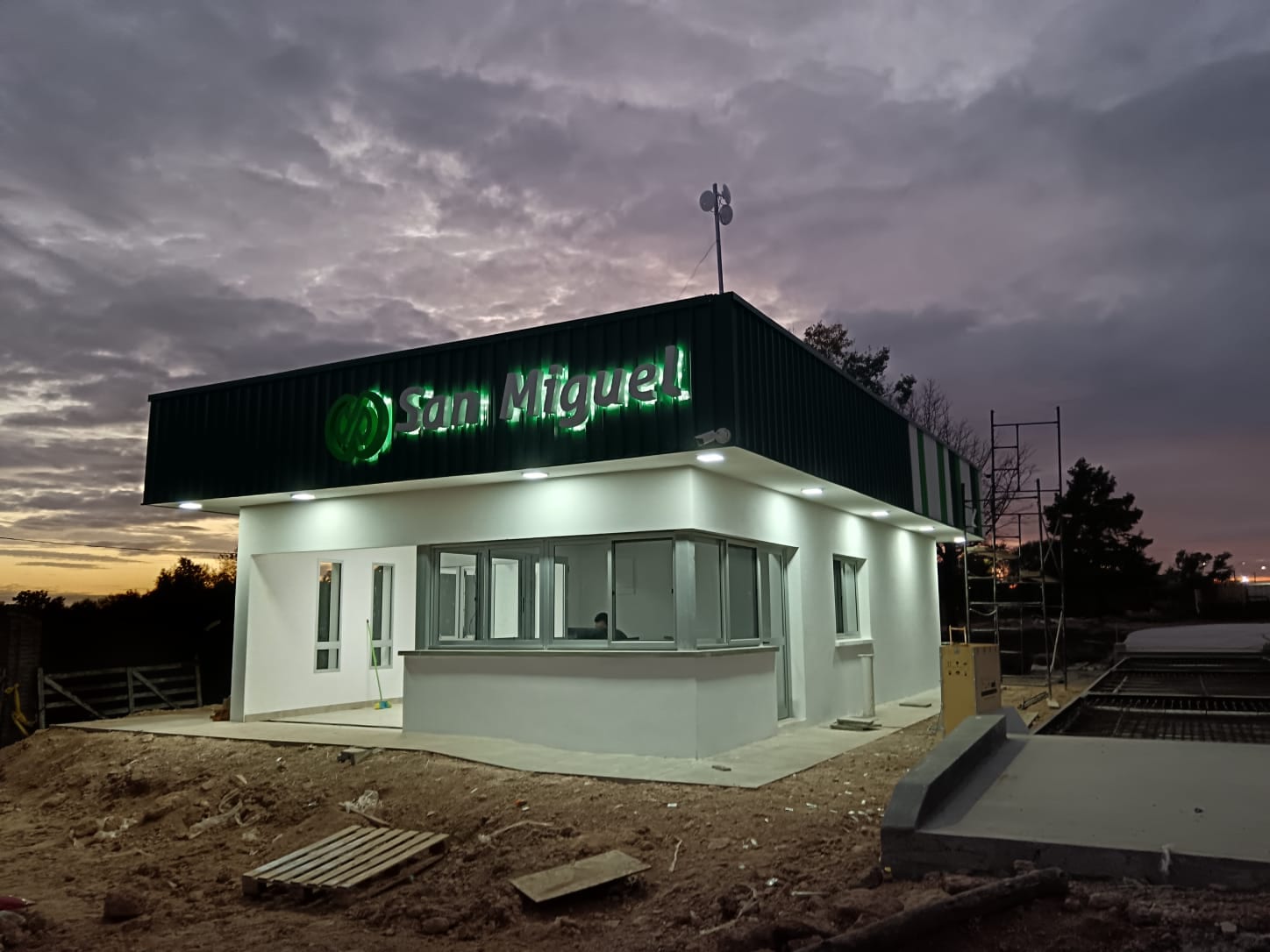 Proyecto Mantenimiento de Locales